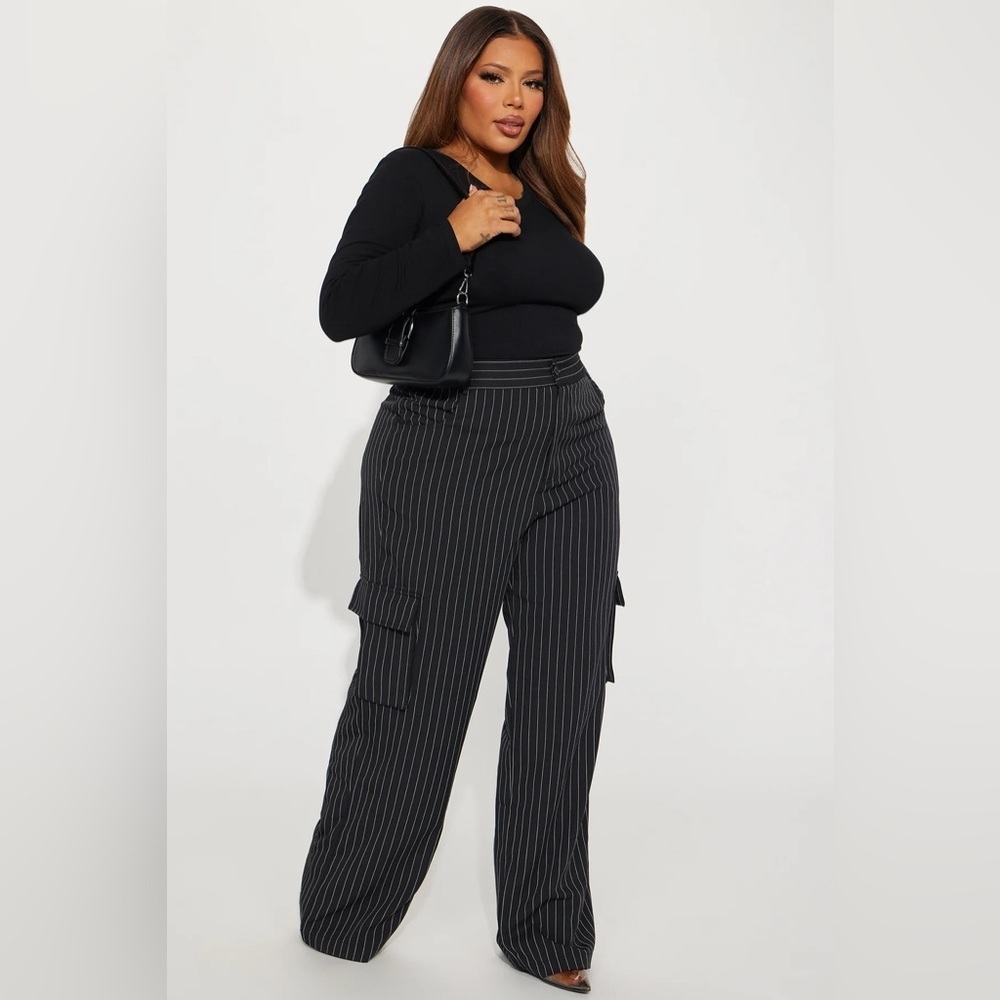 EUC Fashion Nova Nikki Cargo Trouser - Black/white pinstripe - Picture 4 of 7
